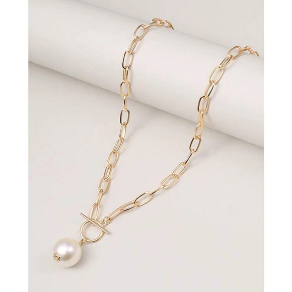 Chunky Chain Gold Necklace with Pearl Charm - Picture 1 of 2